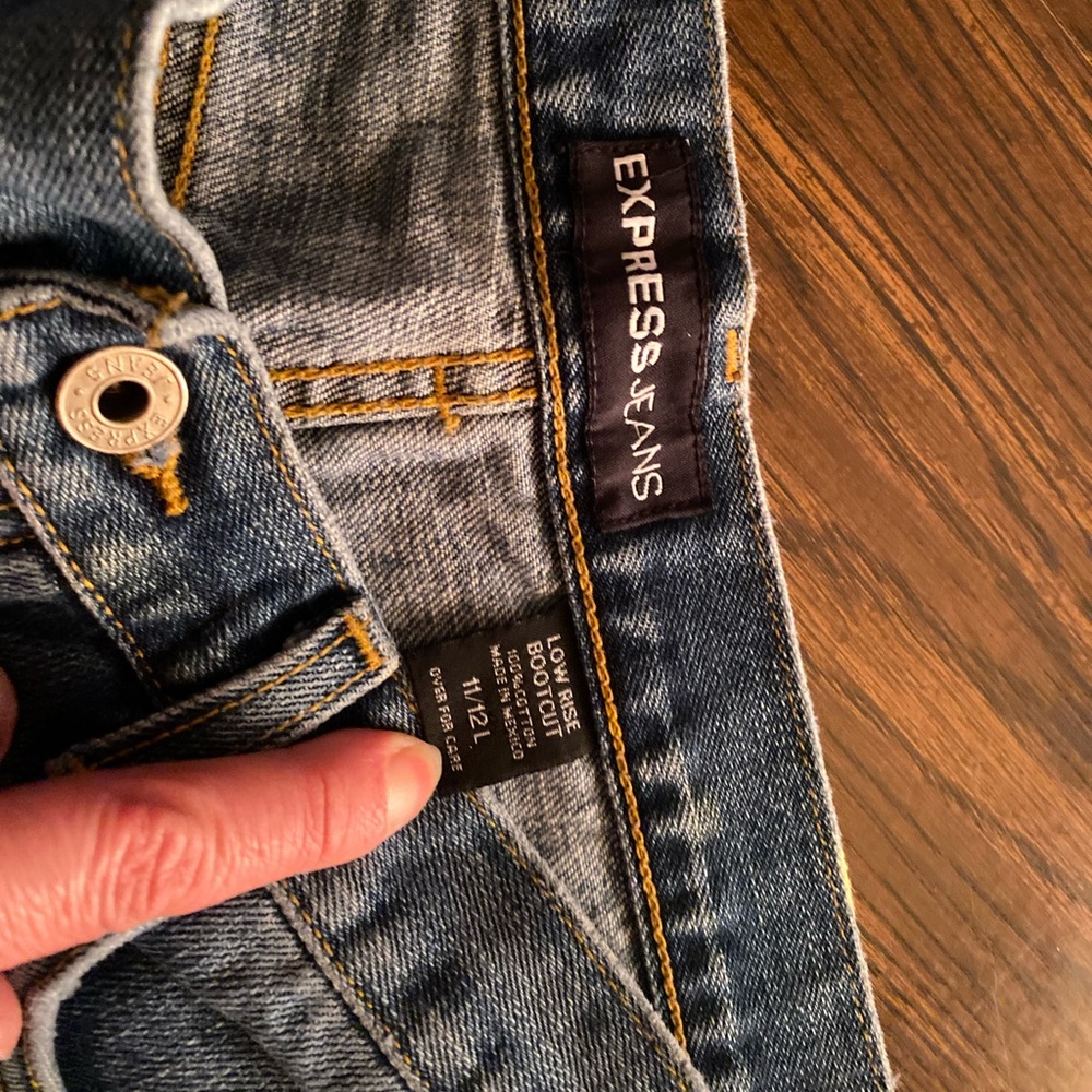 Express low rise boot cut jeans size 11/12L